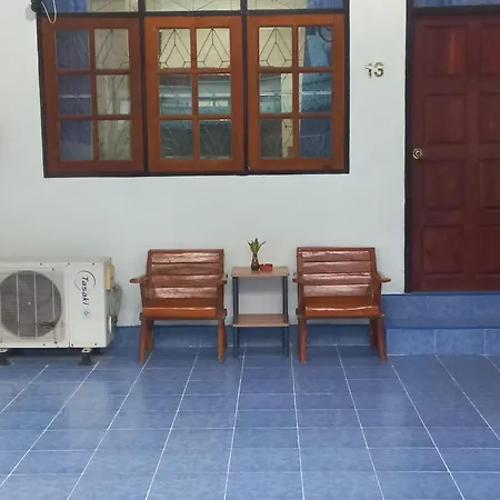 Cameron Homestay Betong คาเมร่อนโฮมสเตย์เบตง Ban Komo Sip Paet Exterior photo